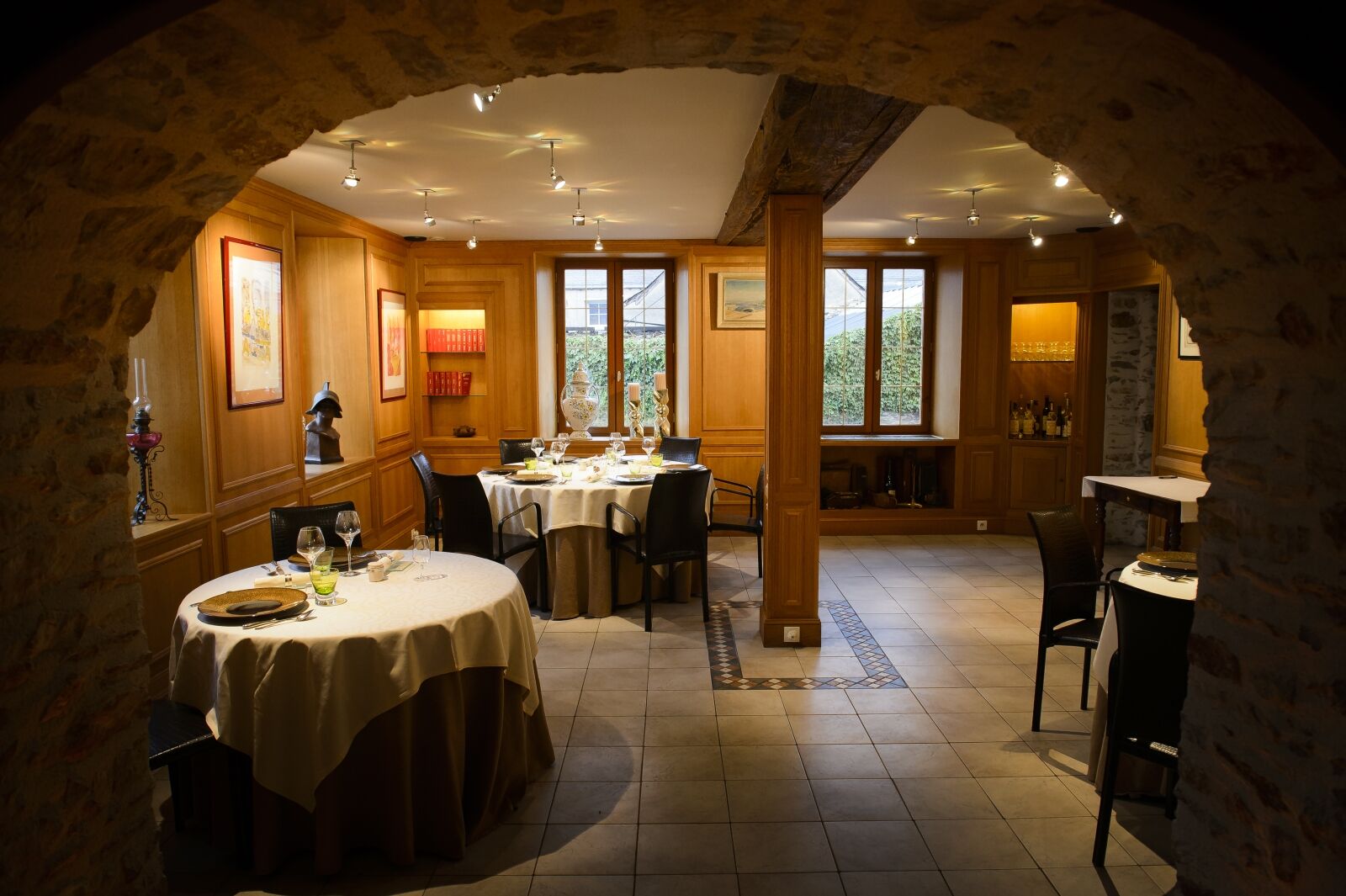 Auberge La Diligence Dolbeau-Mistassini Extérieur photo